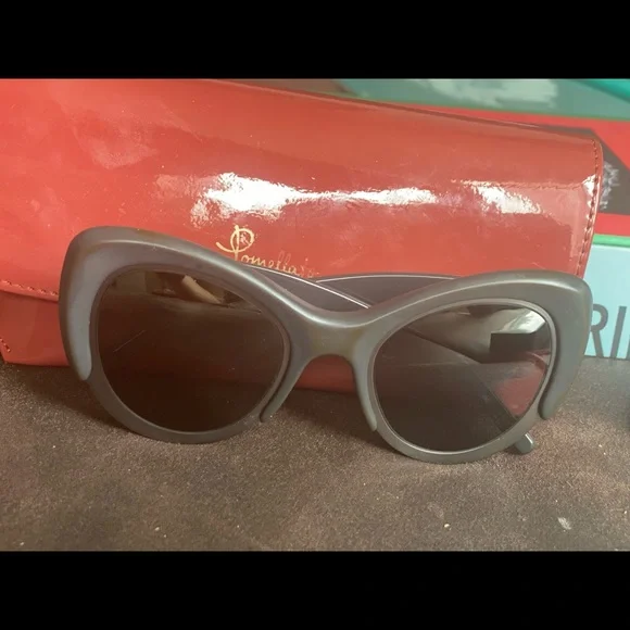 Pomellato sunglasses matte black /gray metal - Picture 4 of 6